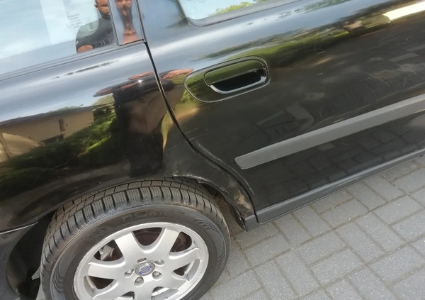 Volvo V70 cena 4450 przebieg: 195000, rok produkcji 2002 z Płońsk małe 154